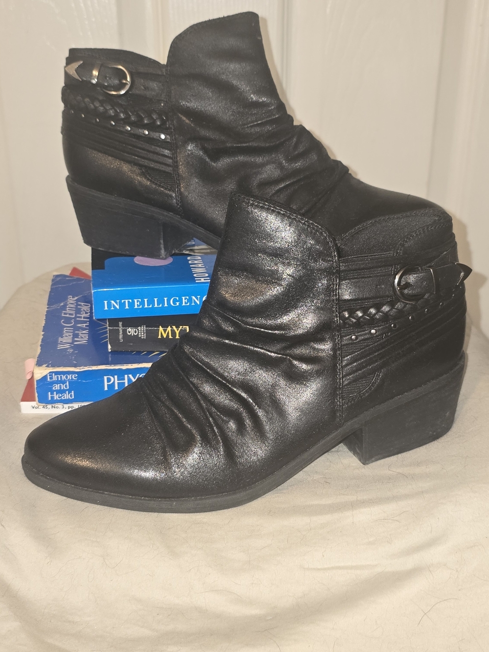 Baretraps Black Western Ankle Boots Braided Buckle Studded Booties